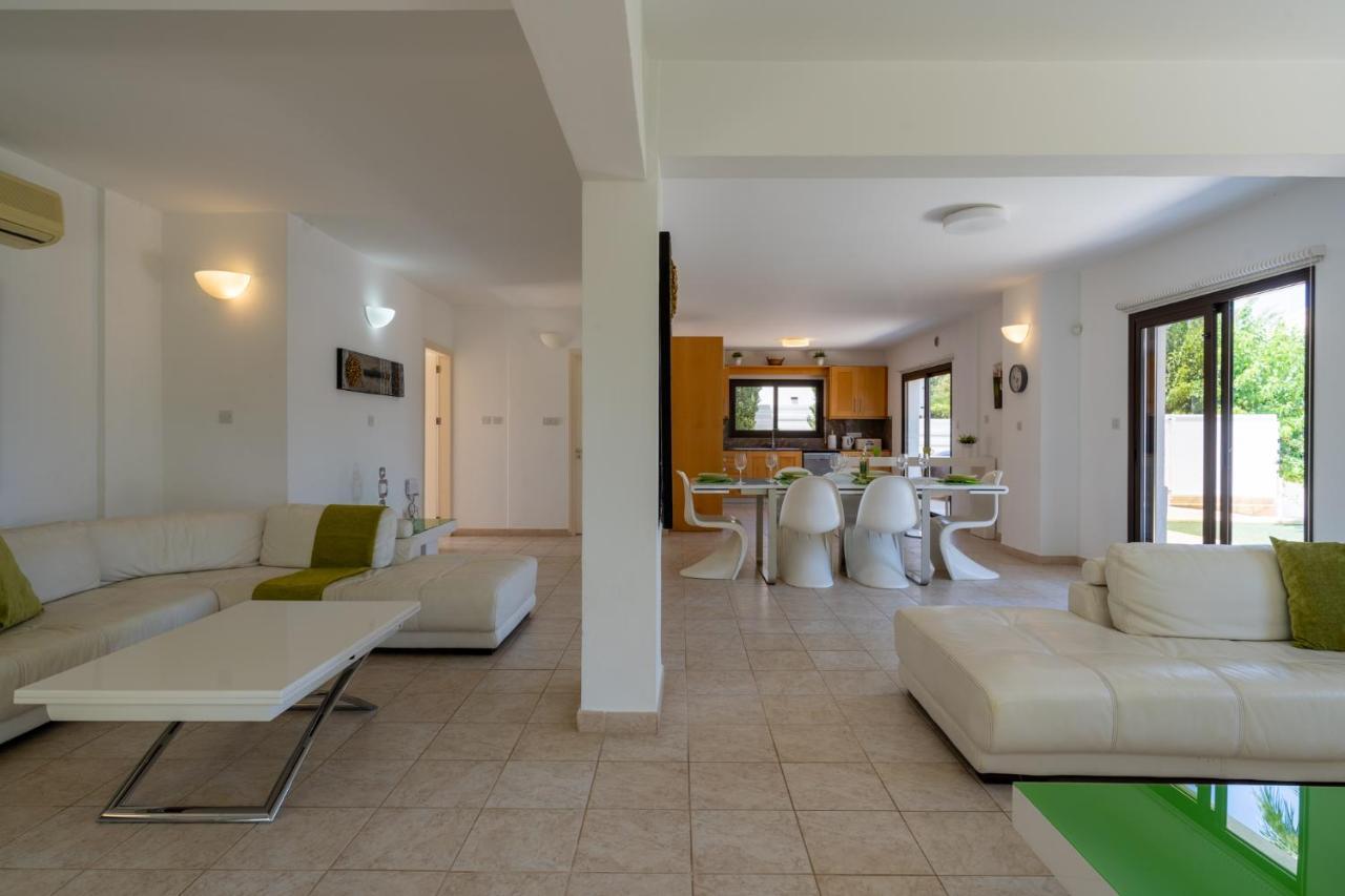 Lime 3-Bedroom Villa In Protaras Exteriér fotografie