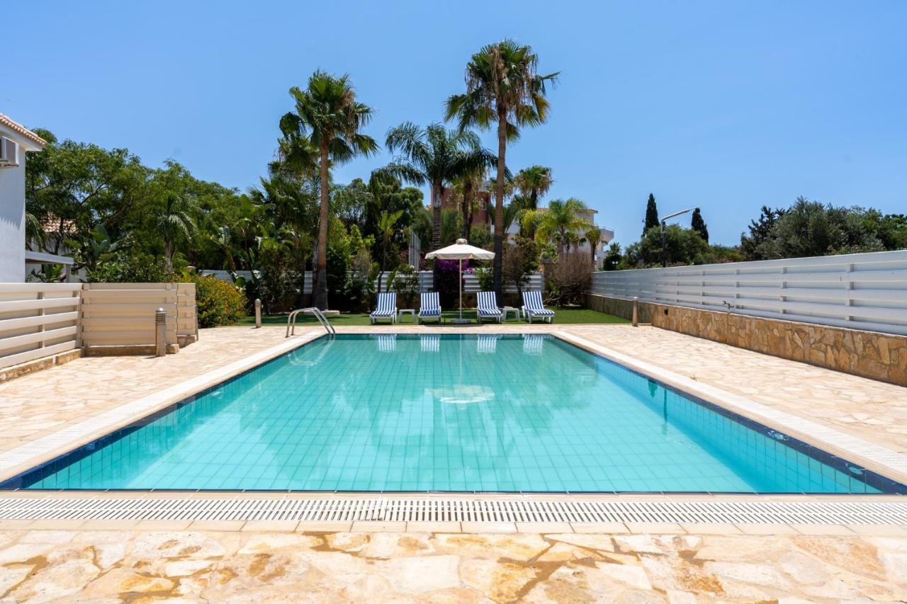 Lime 3-Bedroom Villa In Protaras Exteriér fotografie