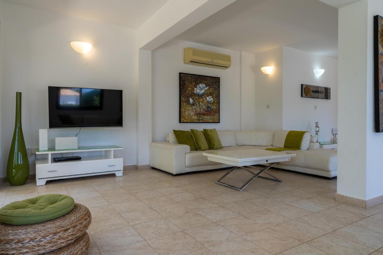 Lime 3-Bedroom Villa In Protaras Exteriér fotografie